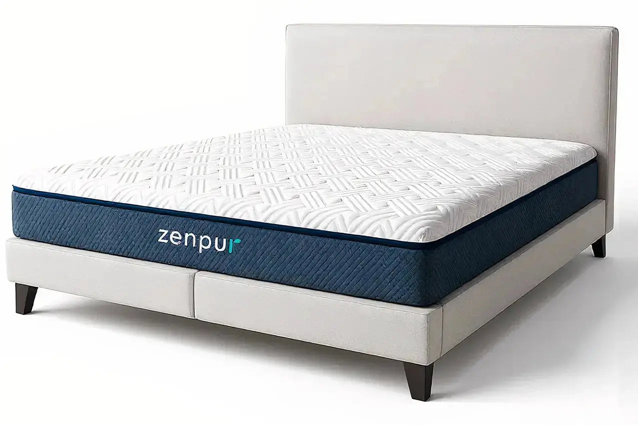 Matelas ZenPur sur lit moderne, mousse à mémoire de forme pour alignement du corps et confort maximal