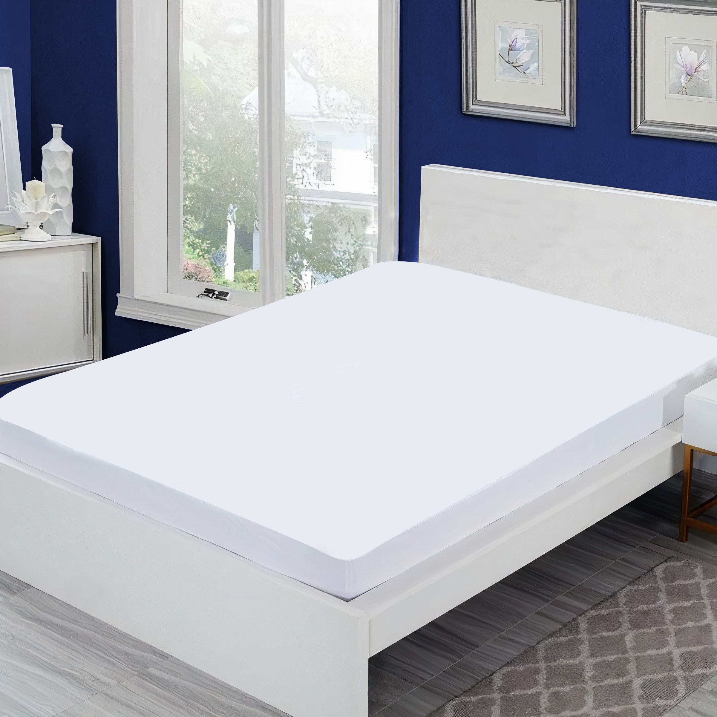 Ambiance de chambre élégante avec matelas ZenPur et protège-matelas imperméable Oeko-TEX
