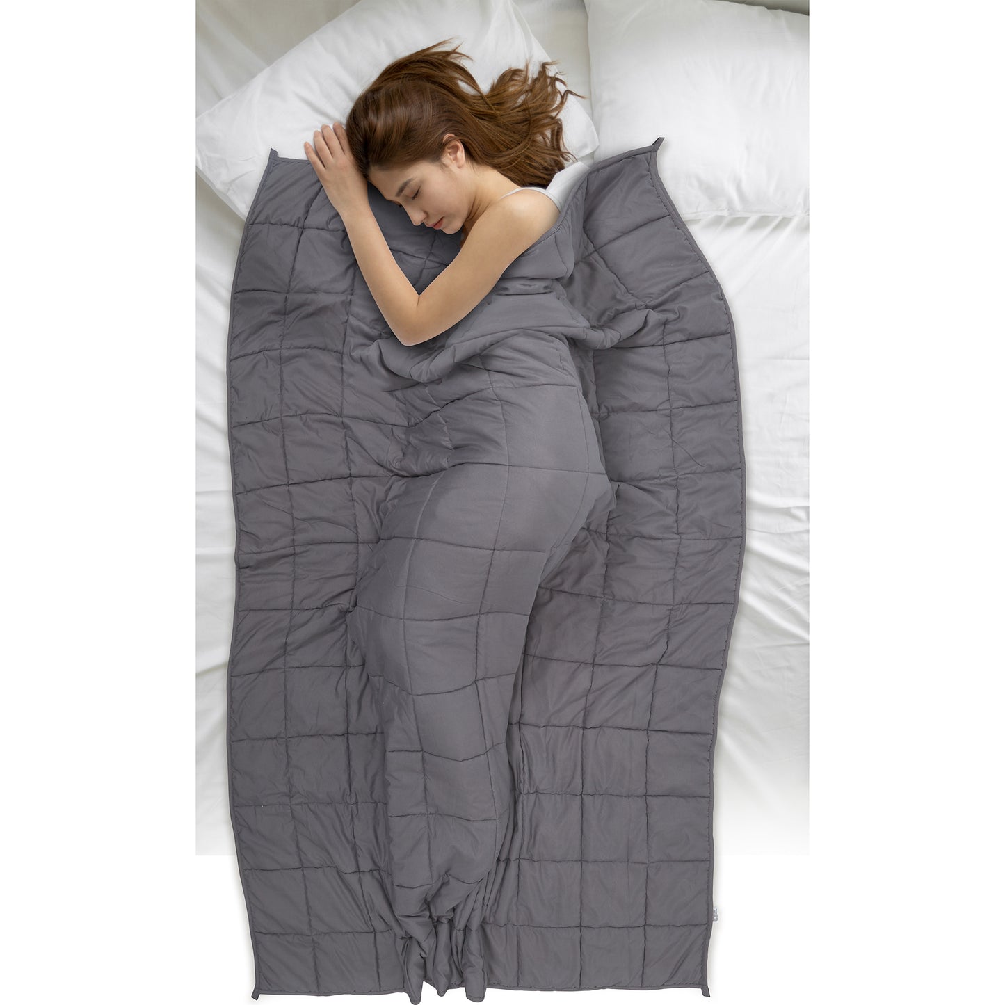 Couverture pondérée ZenPur 7kg utilisée pour un moment de détente et de sommeil réparateur