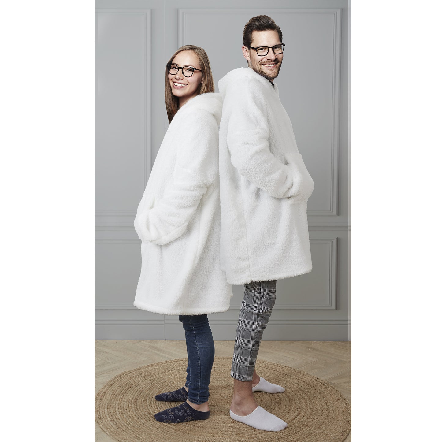 Vue latérale du sweat à capuche ZenPur Sherpa, coupe moderne et confortable