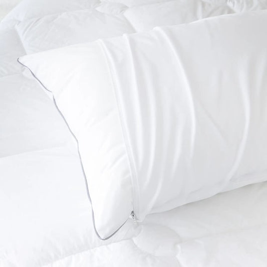 Protège-oreiller ou pas ? La réponse définitive pour un sommeil sain.