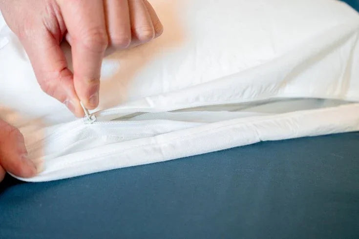 Les avantages d'un protège oreiller imperméable : protection totale pour votre sommeil