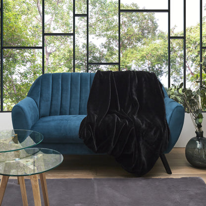 OPULENCE SCHWARZES FELLKARIERMITTEL 120X150CM