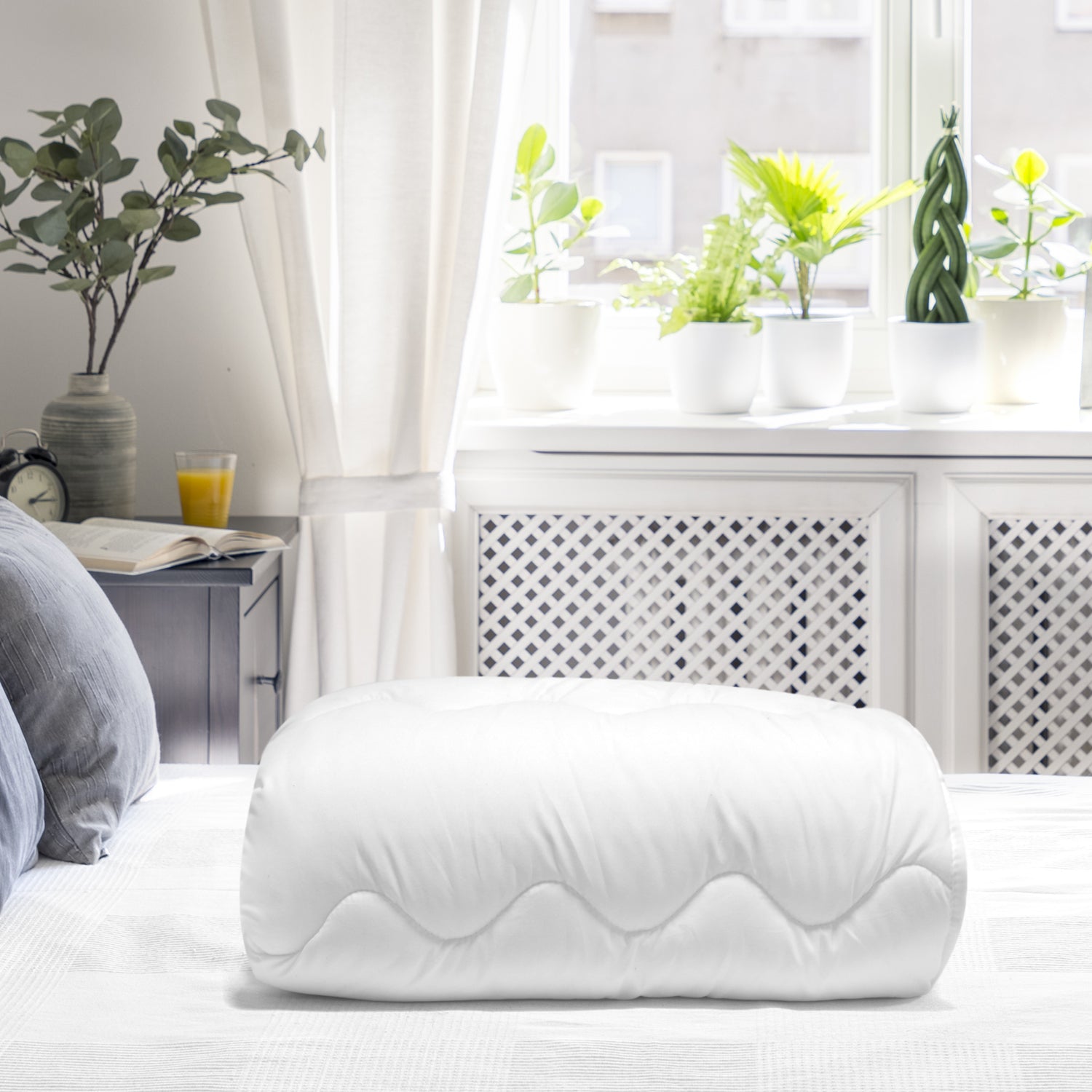 Vue latérale de la couette ZenPur 4 saisons avec coutures résistantes et finition premium